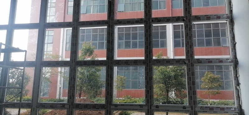 泄爆窗：建筑安全的智能减压阀让爆炸压力有处可泄